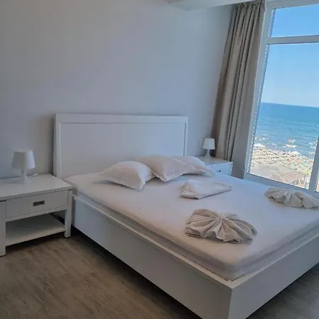 Apartament Hampton 4 By Alz Năvodari